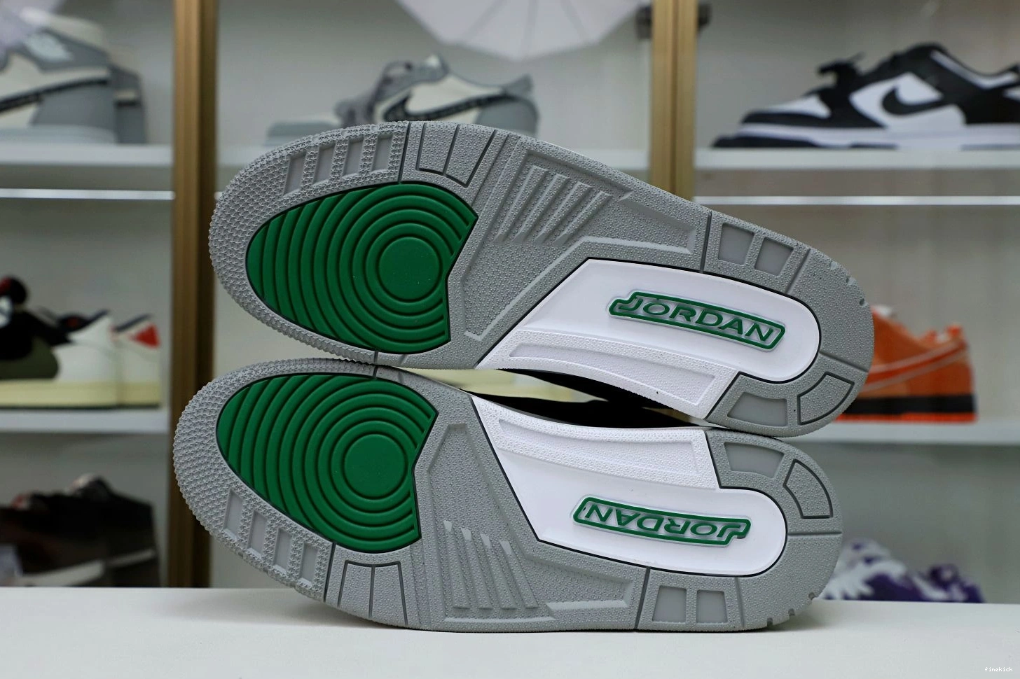 JORDAN PINE AIR GREEN 3 0107